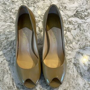 Cole Haan Patent leather heels. Size 5 1/2 B.
